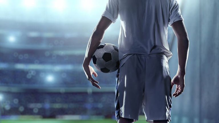 Read more about the article Агенты в футболе: кто они и зачем нужны